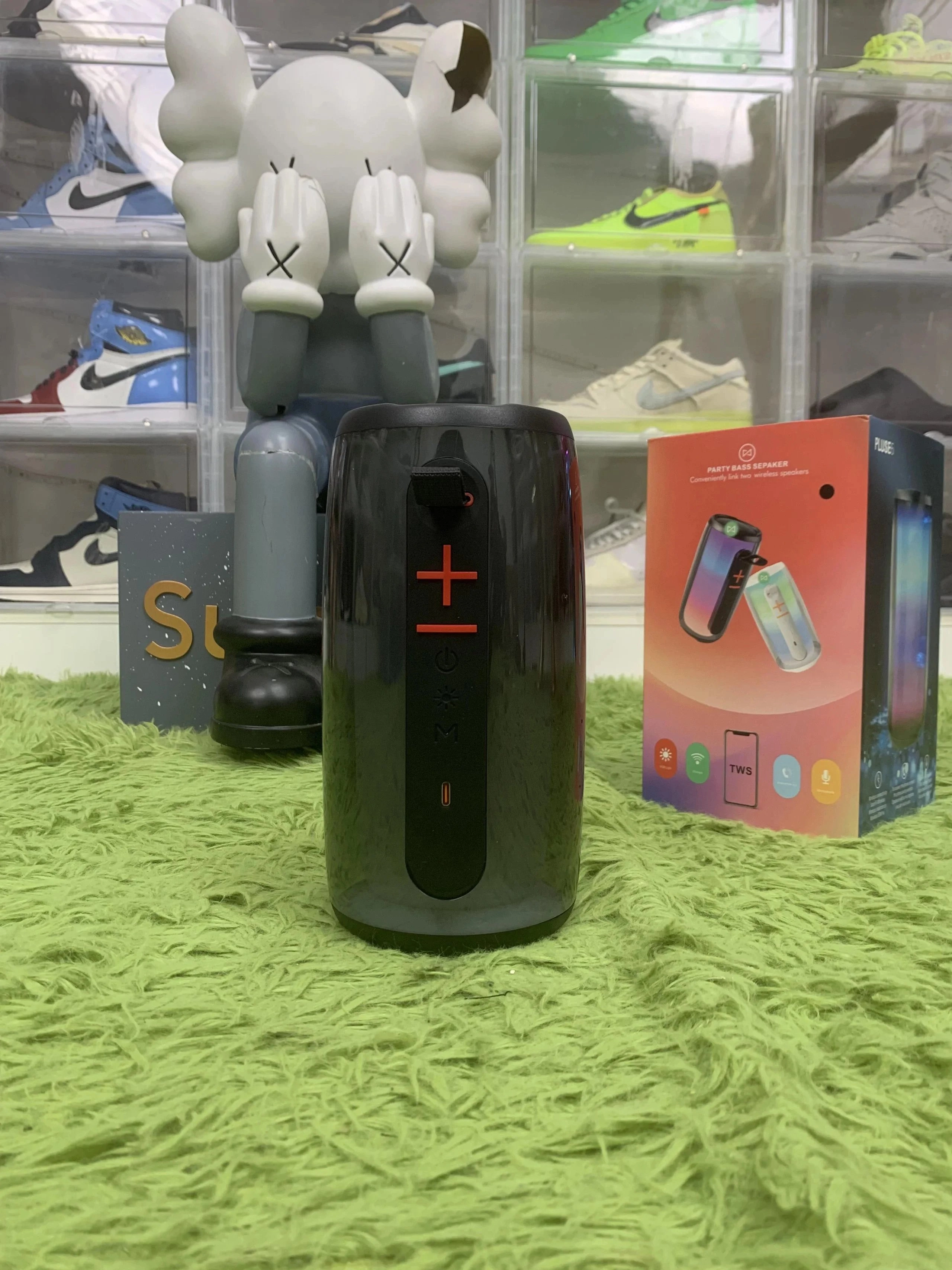 PLUS5 Party Bass Speaker - Black Wireless TWS Bluetooth Speaker