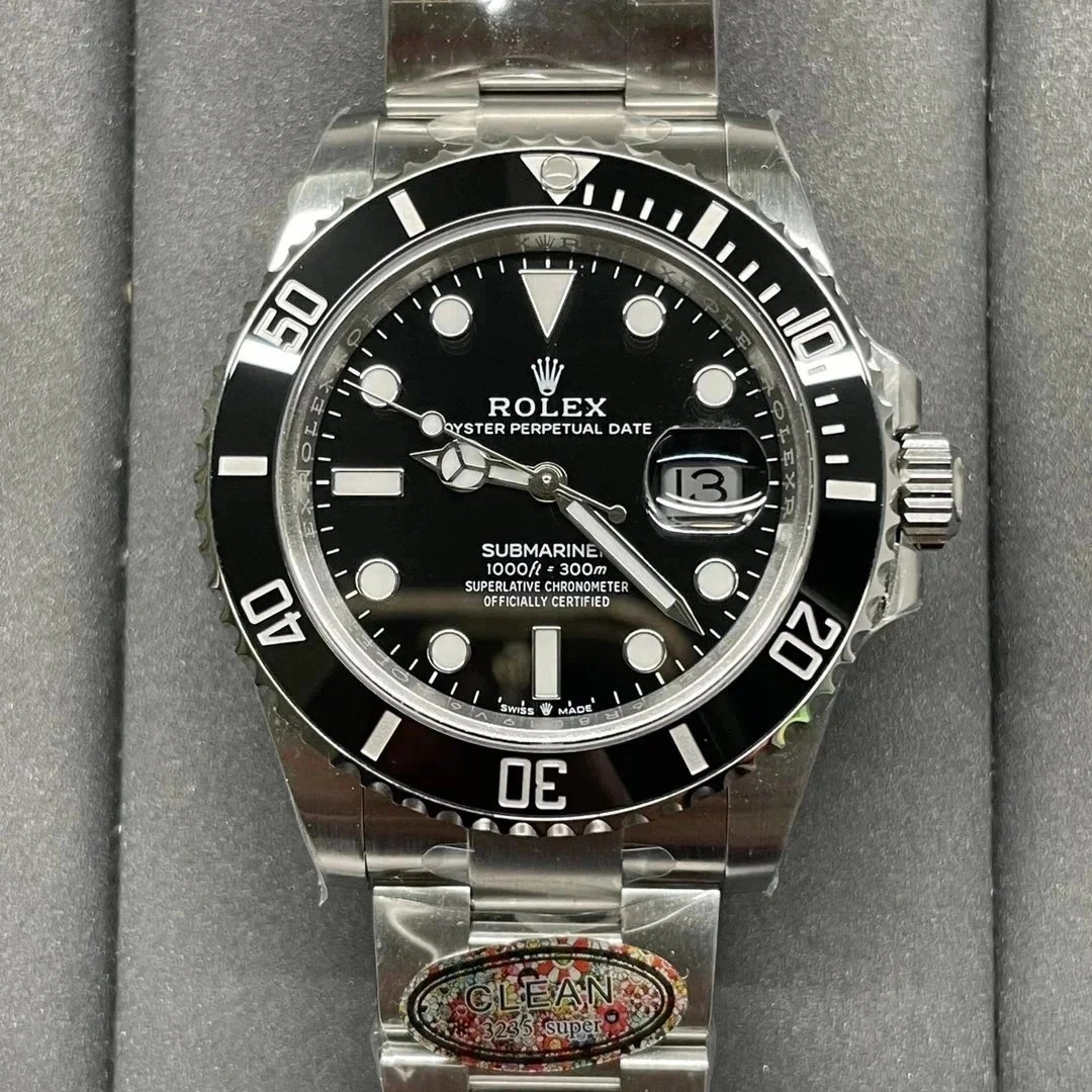 Rolex Submariner Oyster Perpetual Date Black Dial Steel Watch