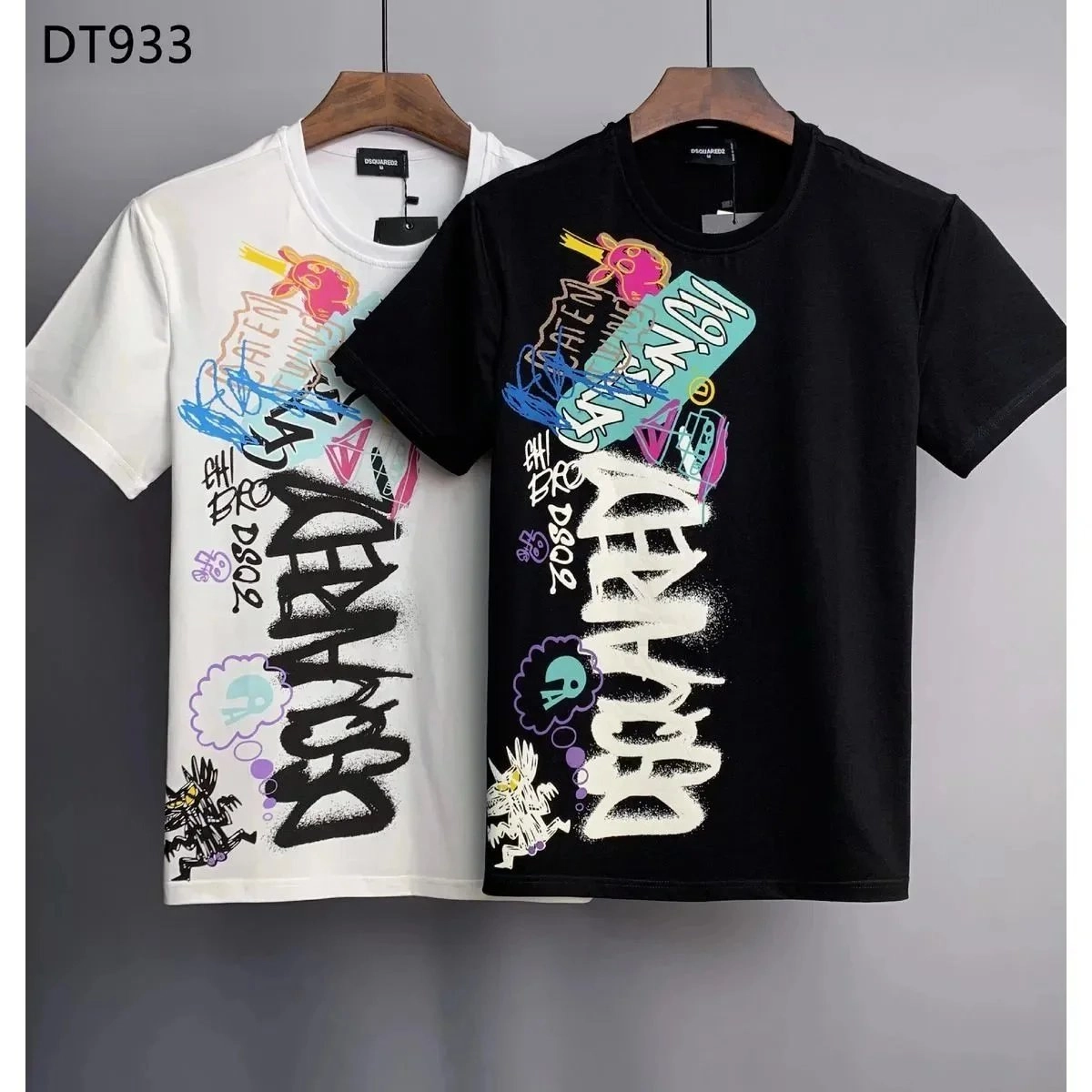 Dsquared2 DT933 Graffiti Print T-Shirt Black and White