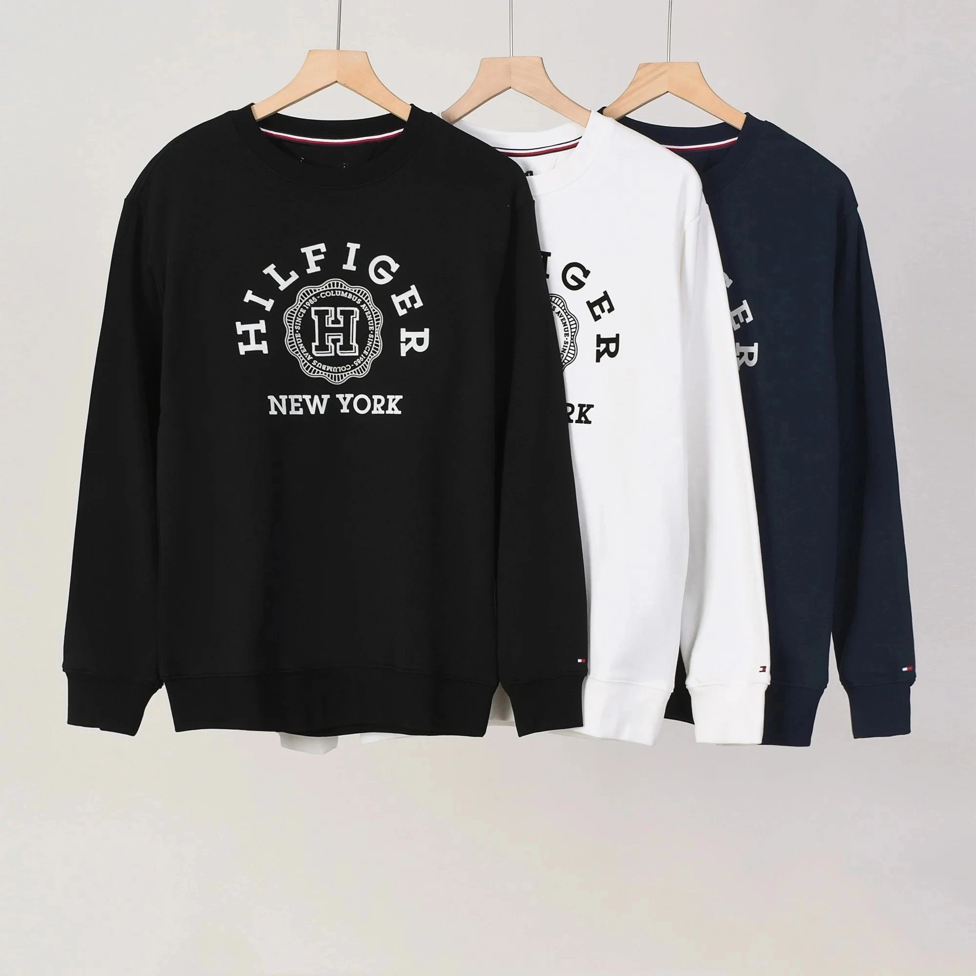 Tommy Hilfiger Archive Logo Crewneck Sweatshirt - Black