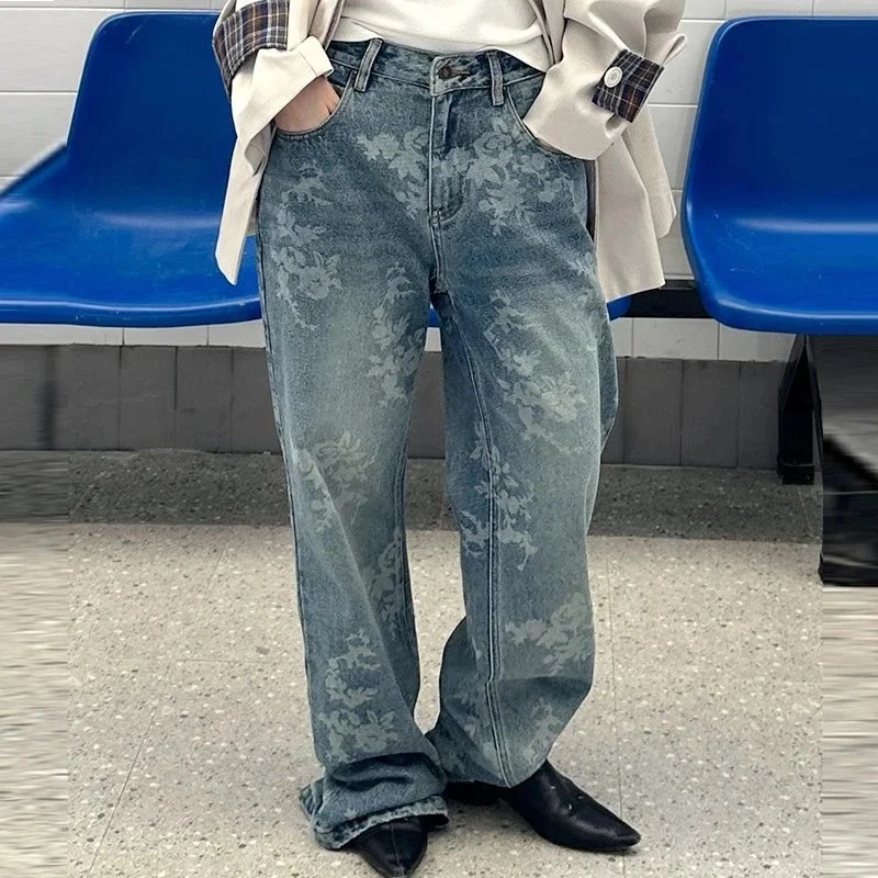 Floral-Print Wide-Leg Denim Jeans with Faded Wash