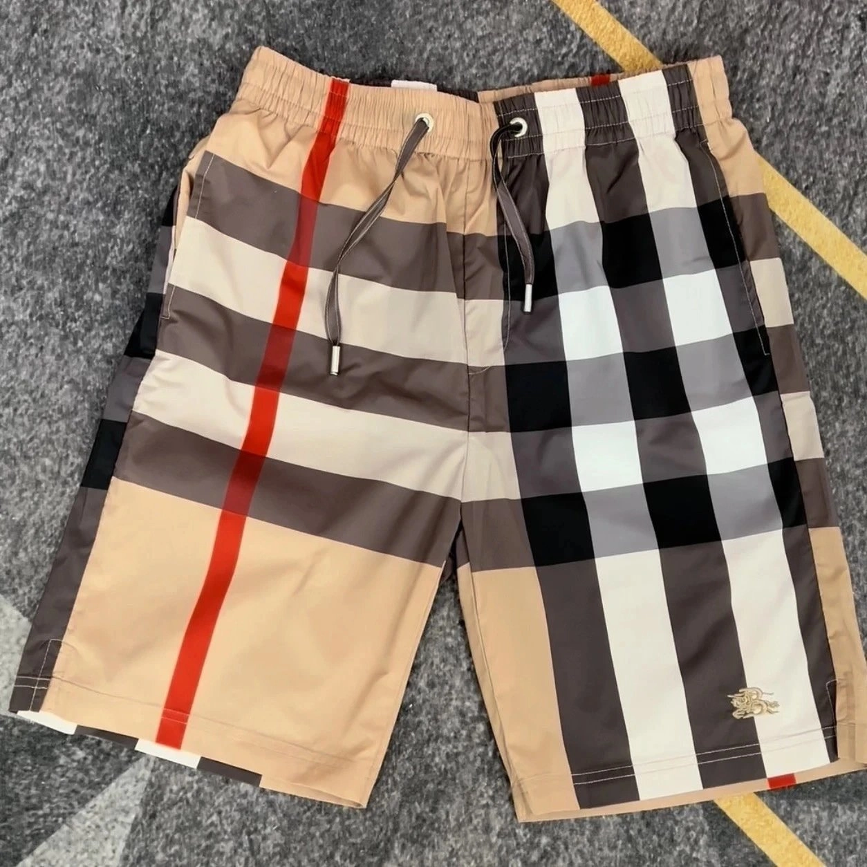 Burberry Iconic Check Swim Shorts - Beige Black White Red