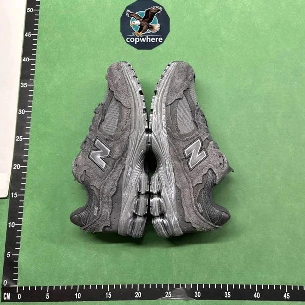 New Balance 990v3 Grey Mesh Running Shoes with N Logo