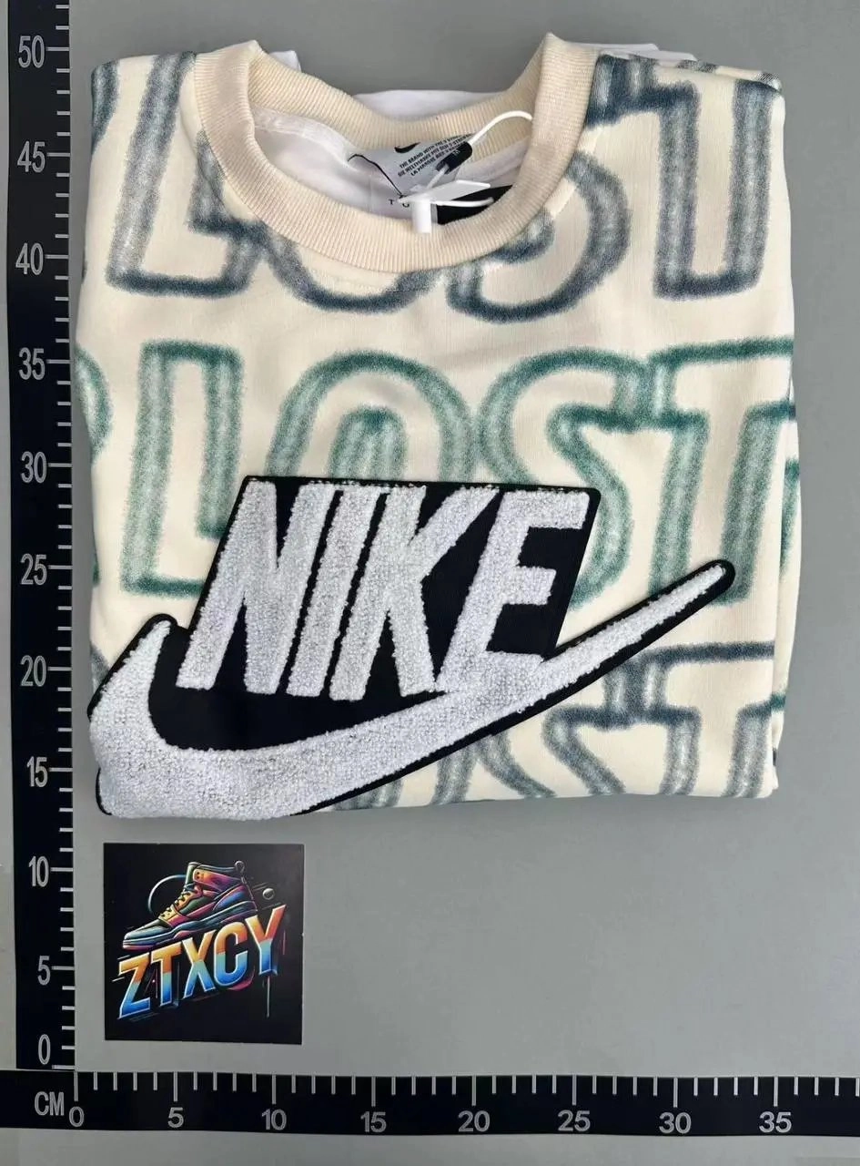 Nike Lost Repeat Graphic Fleece Crewneck Sweatshirt Cream Green