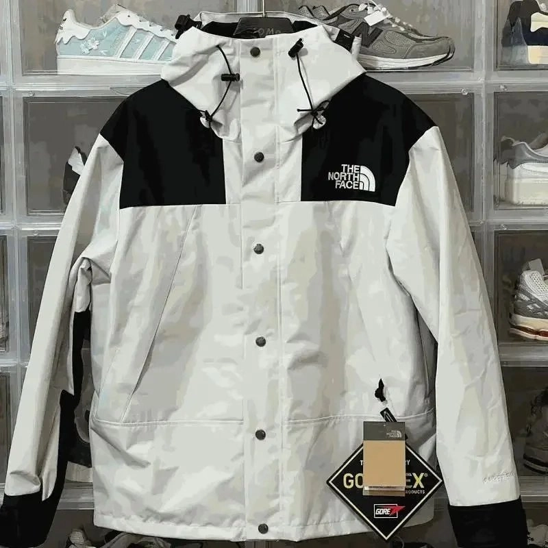 The North Face Mountain Light Jacket - White/Black Gore-Tex
