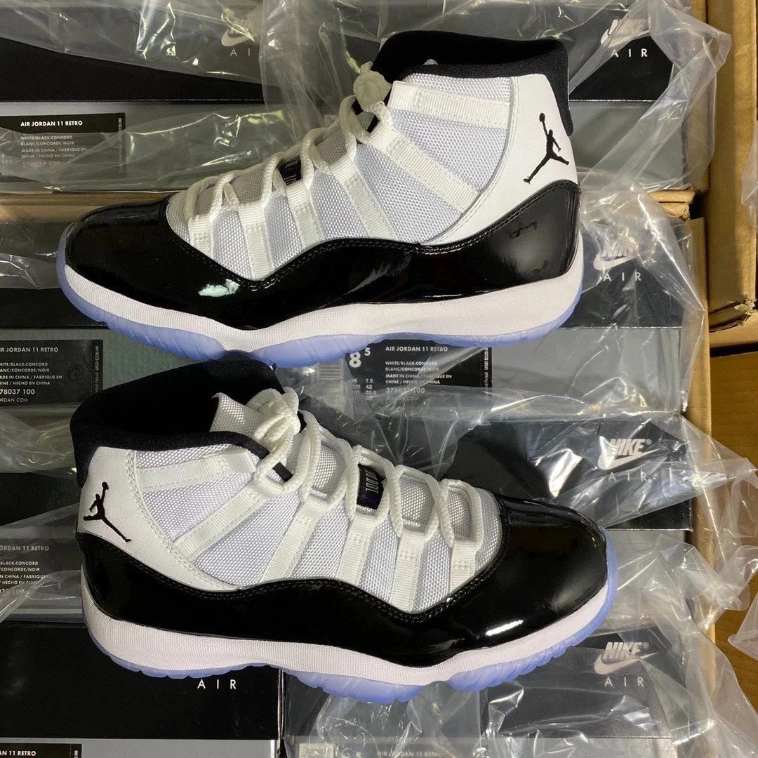 Nike Air Jordan 11 Retro Concord Black White Patent Leather
