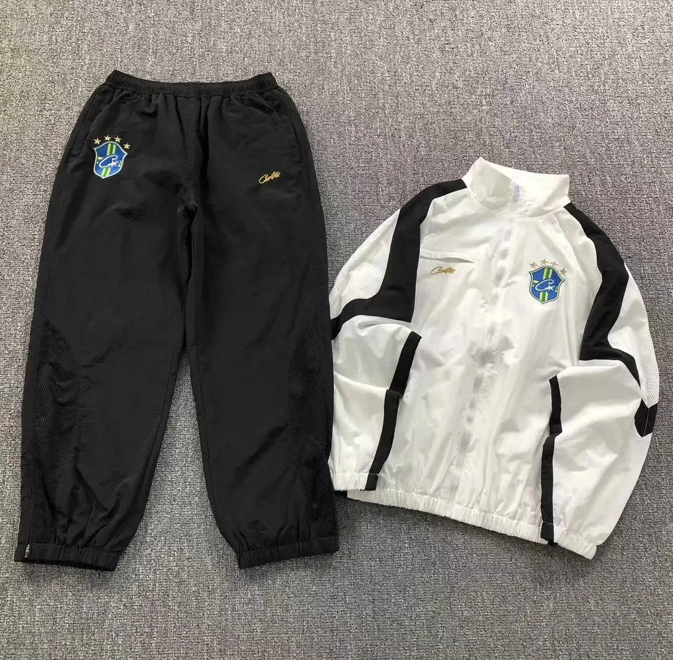 Cruzeiro White-Black Track Jacket and Black Pants Set