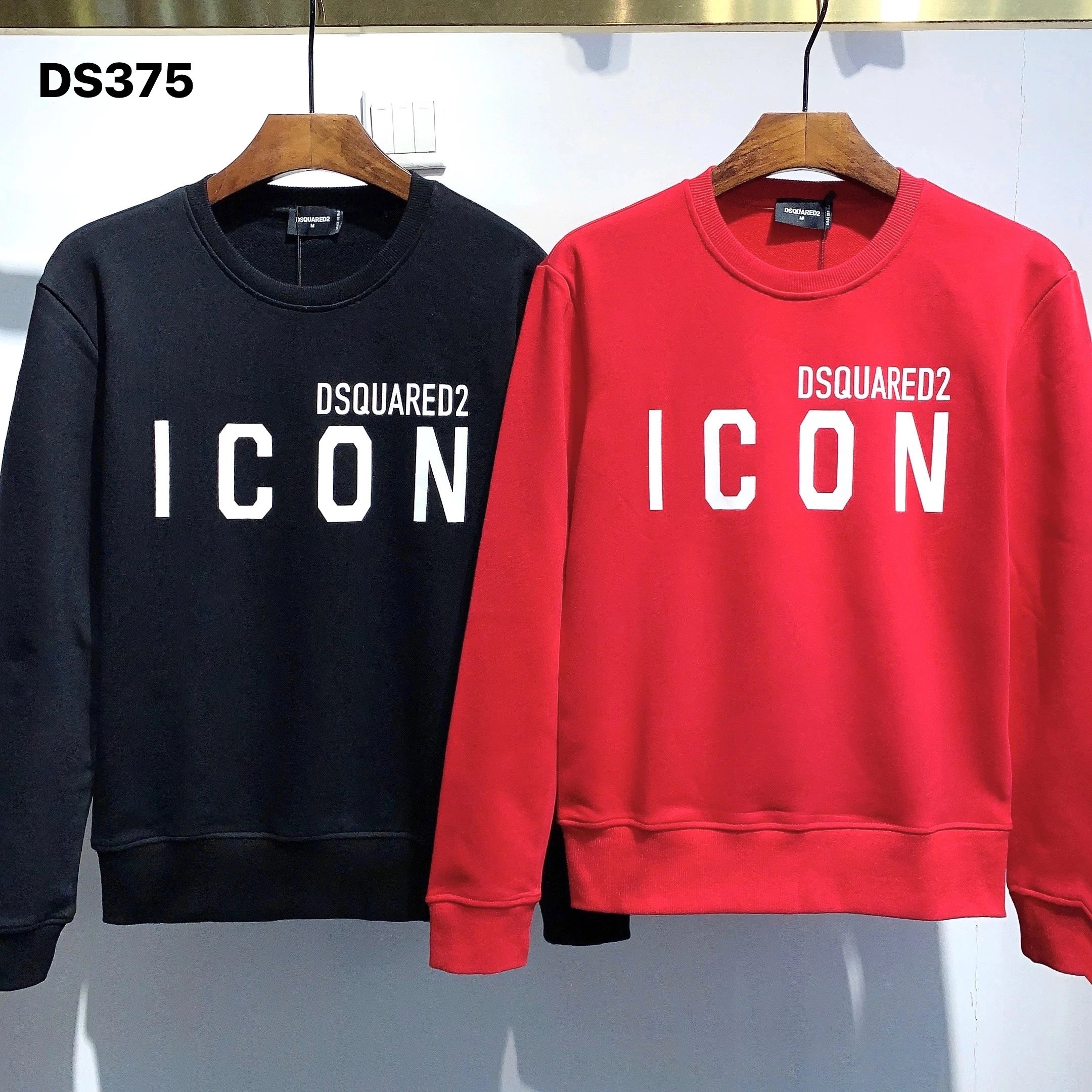 DSQUARED2 ICON Graphic Sweatshirt Black and Red