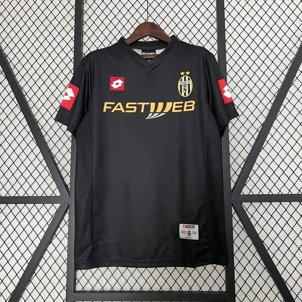 Juventus 2010-11 Third Jersey Black Fastweb Sponsor