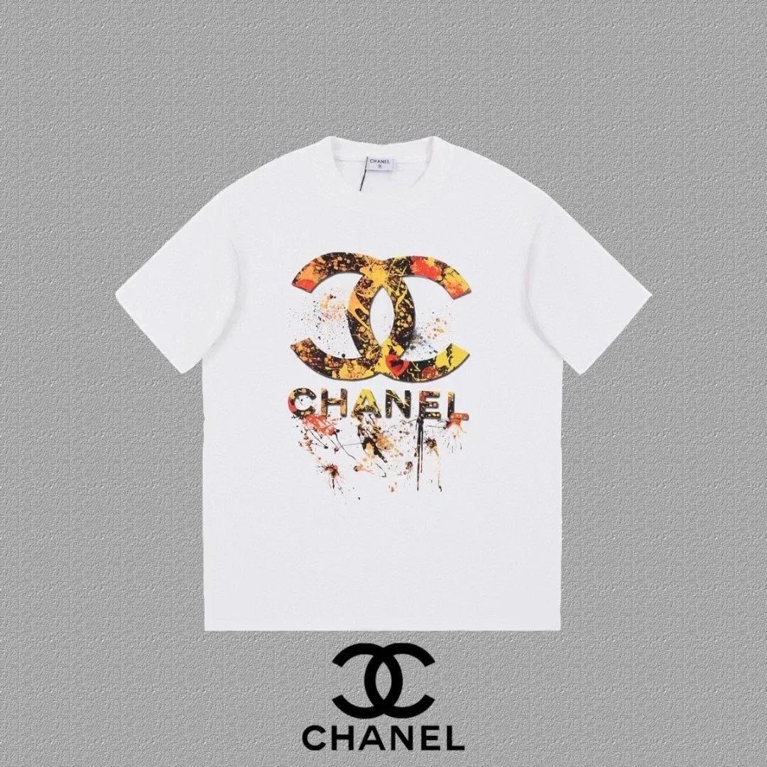 Chanel White T-Shirt with Splatter-Print CC Logo