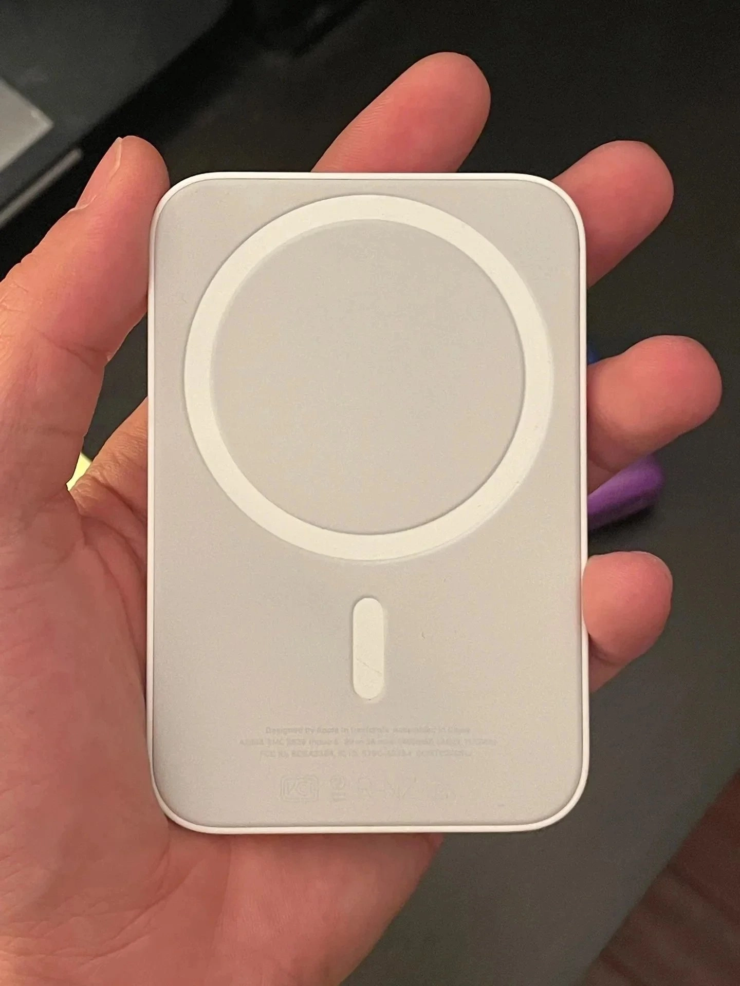Apple MagSafe Battery Pack - White - Portable Wireless Charger