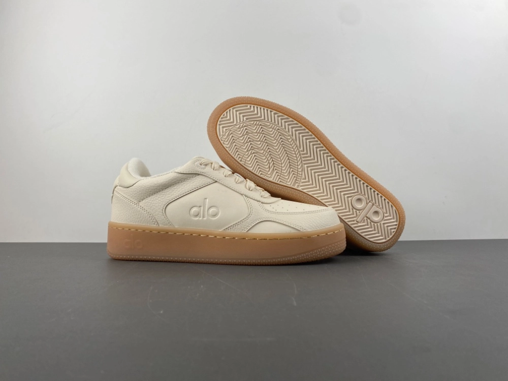 Alo Classic Low-Top Sneaker in Cream with Gum Sole