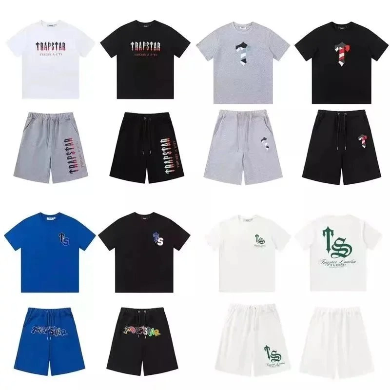 Trapstar Logo Graphic T-Shirt and Shorts Set - White/Black/Grey