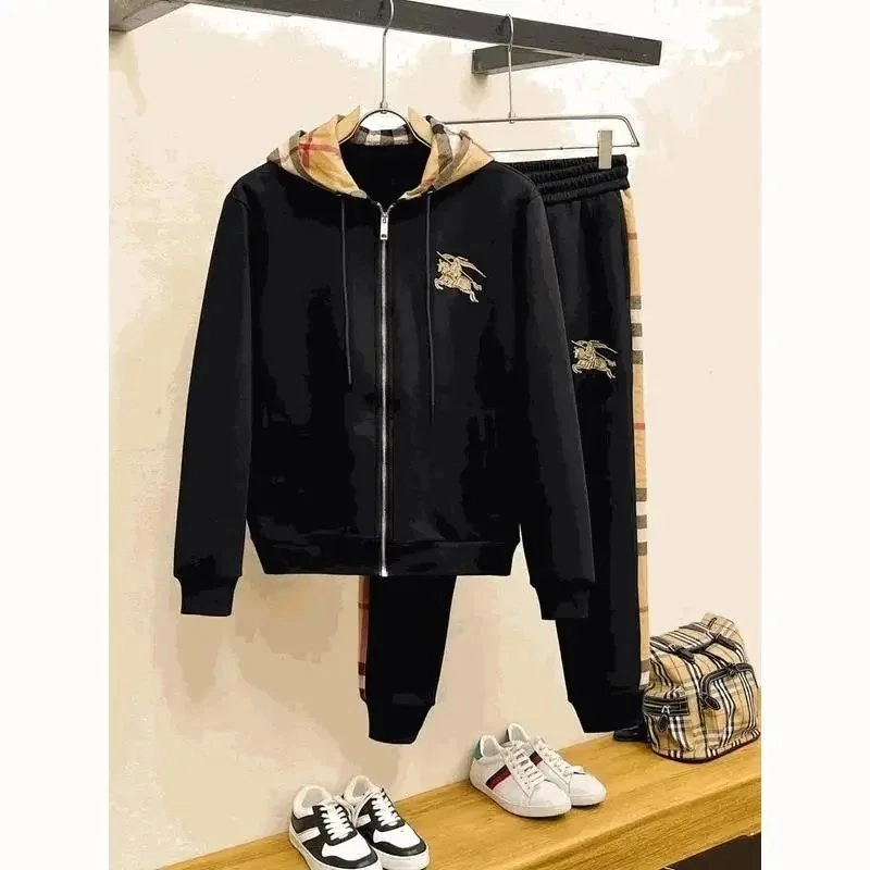 Burberry Black Hooded Zip-Up Sweatshirt with Iconic Horse Rider Logo and Check Lining