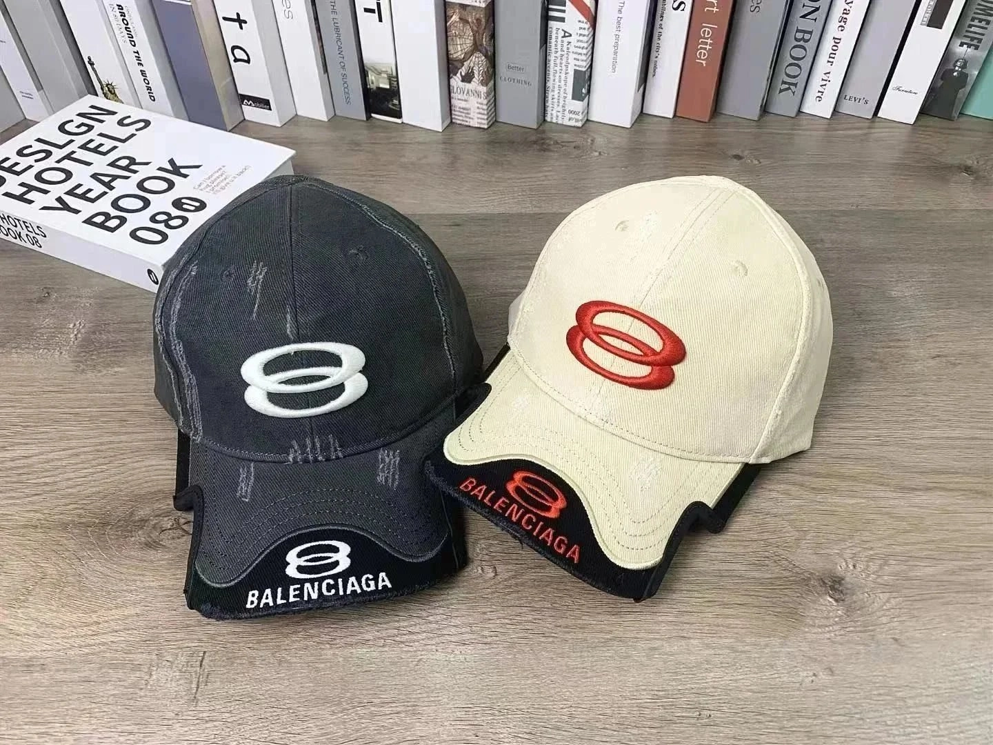 Balenciaga Double Circle Logo Distressed Baseball Cap - Black & Beige