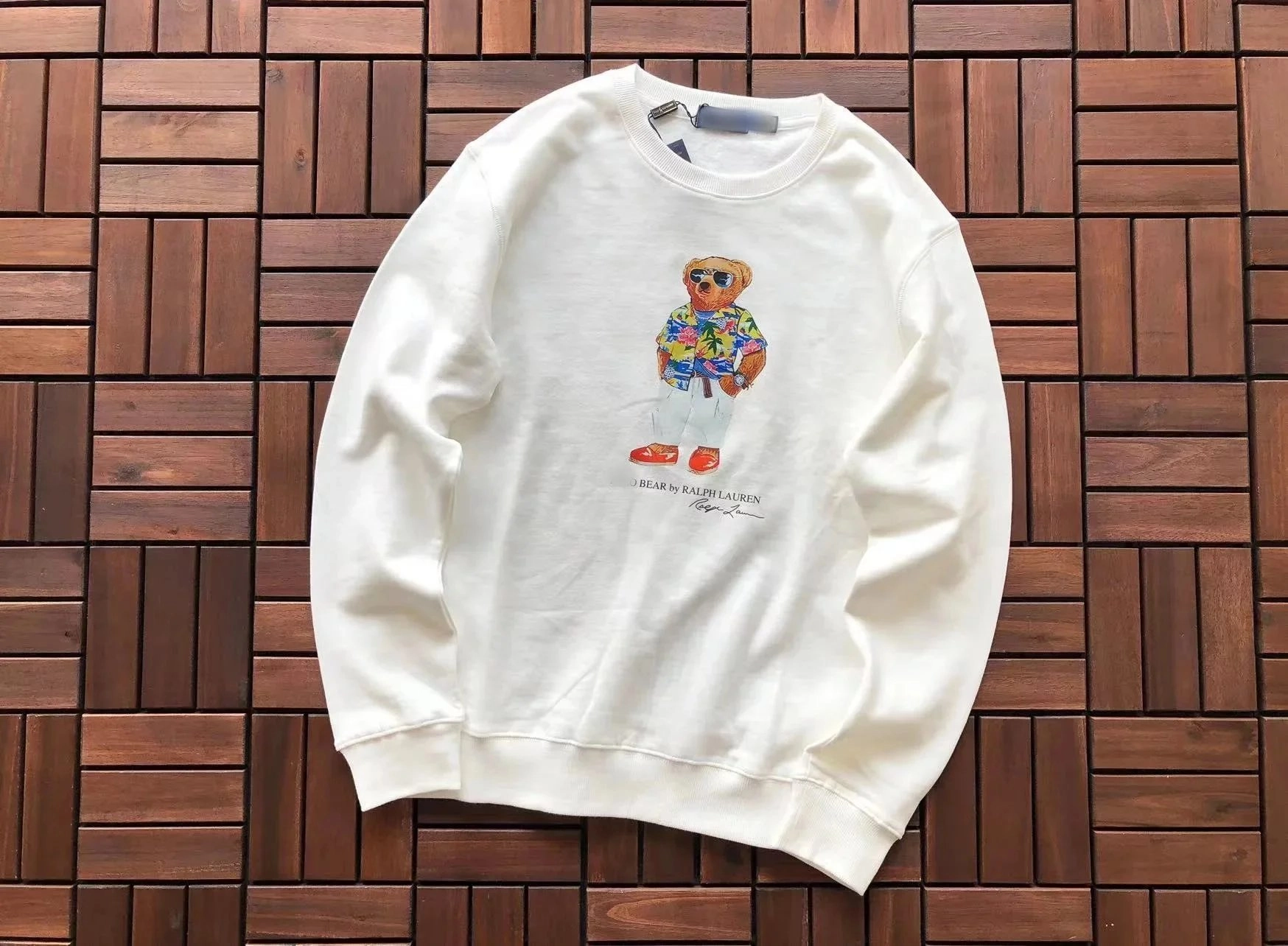 Ralph Lauren Polo Bear Graphic Crewneck Sweatshirt - Off-White