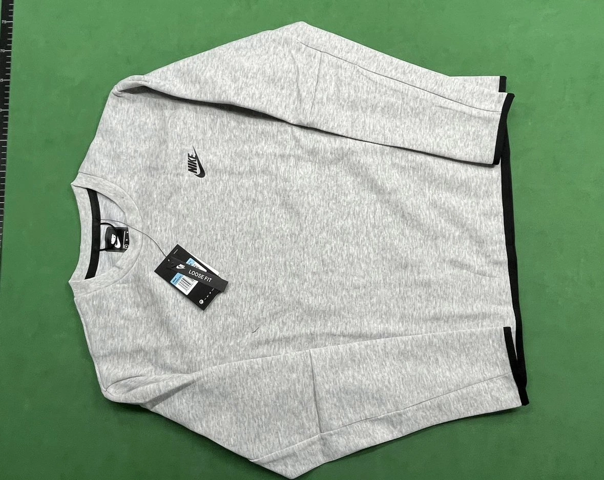 Nike Tech Fleece Crewneck Sweatshirt Gray Heather with Black Trim