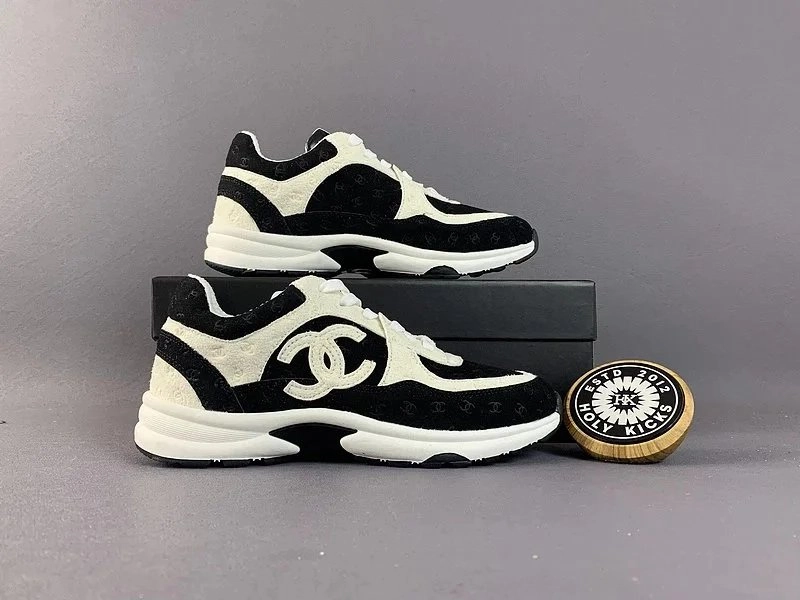 Chanel CC Logo Chunky Sneakers Black-White Suede